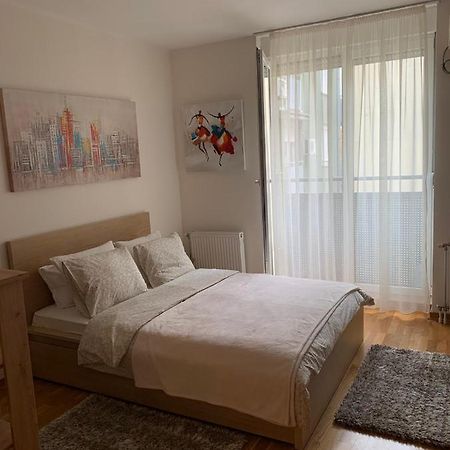 Downtown Apartment Novi Sad Eksteriør billede