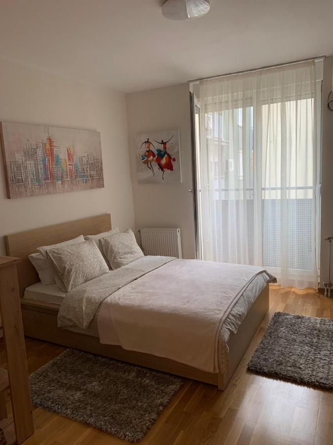 Downtown Apartment Novi Sad Eksteriør billede
