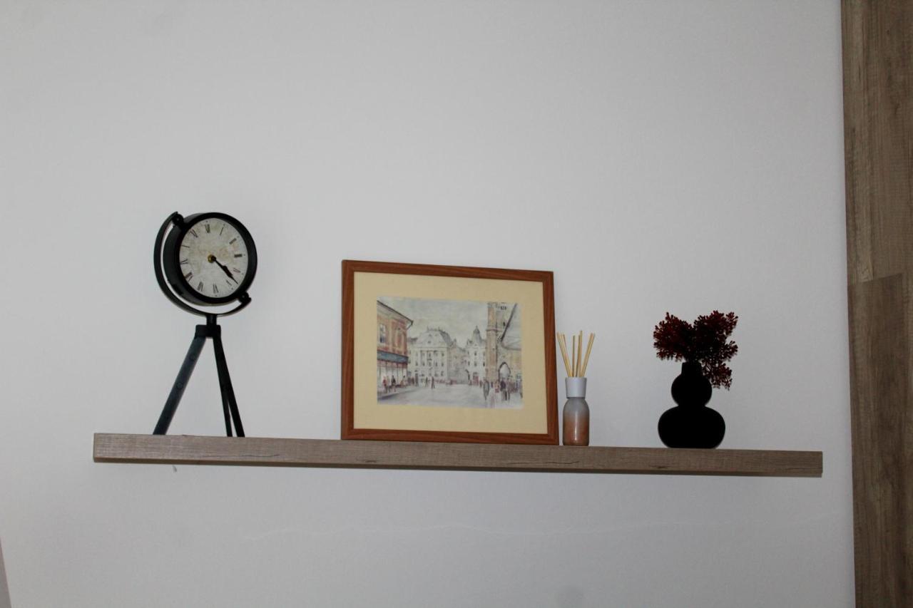 Downtown Apartment Novi Sad Eksteriør billede